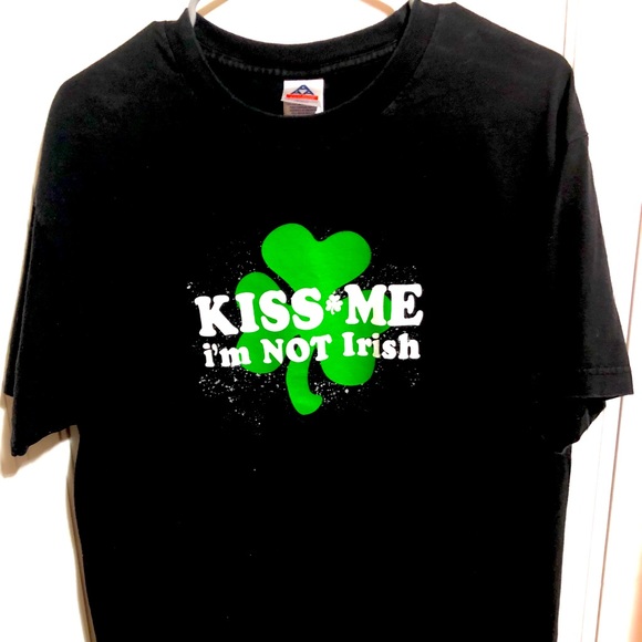 AAA KISS ME IM NOT IRISH MENS T SHIRT large - Picture 1 of 9